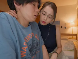 Anh trai giả mù cố tình chuốc say để xxx đứa em họ dễ thương