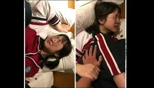 Gái Việt thủ dâm trên xvideos lồn đỏ au như sò huyết